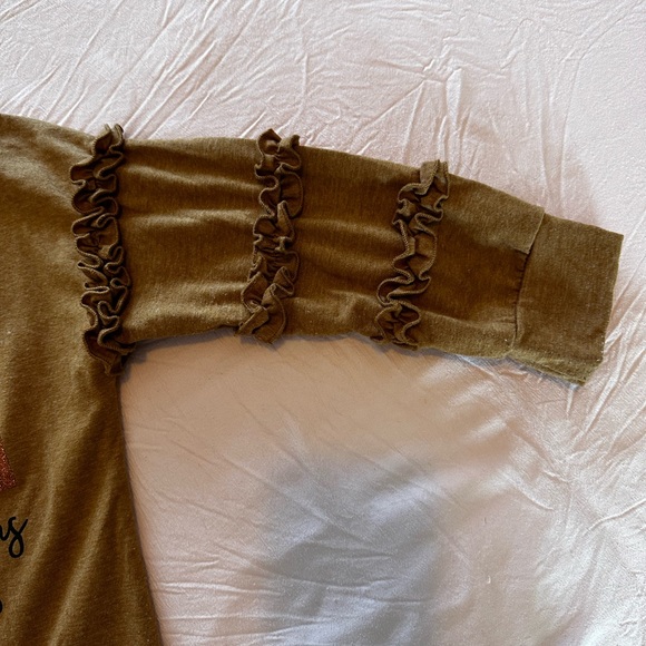 🛑SOLD🛑 Trendy Fall For Jesus Top and Jeans - Picture 3 of 12